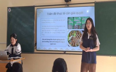 Đổi mới Sinh hoạt Chuyên môn gắn với Chuyển đổi số tại trường THPT Chuyên Cao Bằng