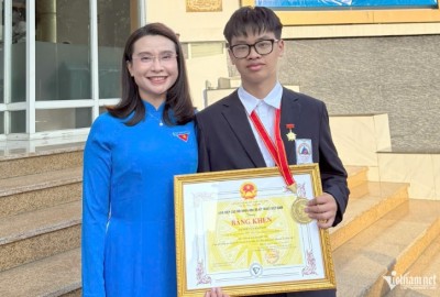 Nam sinh 15 tuổi đưa Non nước Cao Bằng đến UNESCO và 'cú đúp' vàng sáng chế