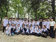 Trải nghiệm thực tế – Gắn kiến thức Hóa học với đời sống, thăm quan Nhà máy nước Cao Bằng của học sinh Chuyên Cao Bằng